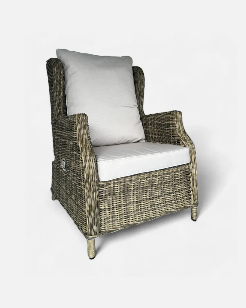 Sillón de ratán reclinable para exterior