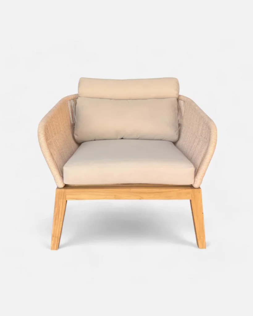 Sillon de madera teca y fibra sintética beige