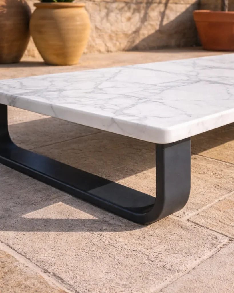 Mesa indigo de centro baja efecto marmol