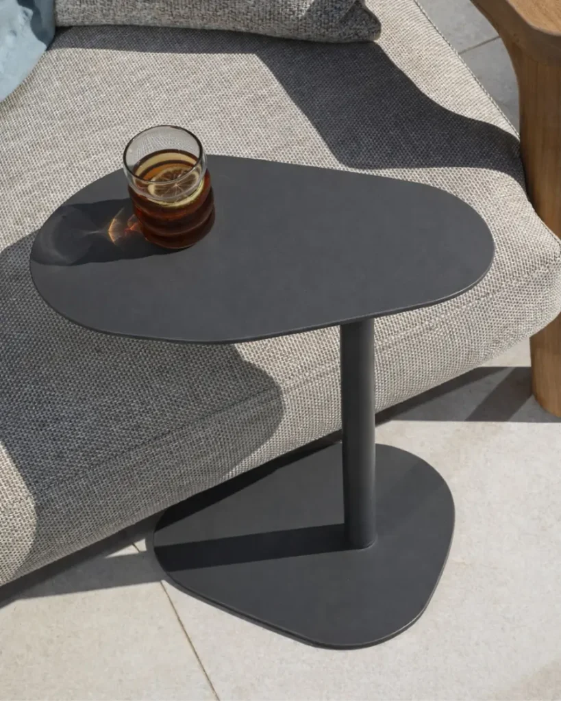 Mesa auxiliar de aluminio para exterior color antracita