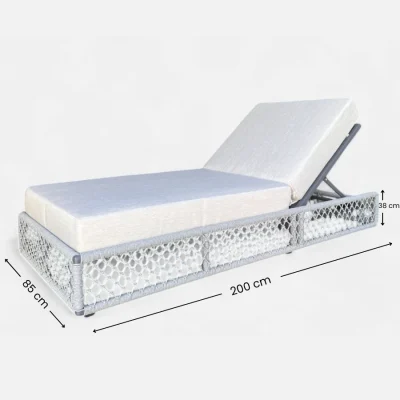 Tumbona estructura de aluminio y acabado en cuerda