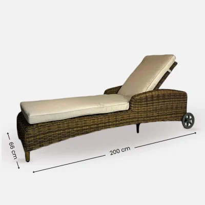 Tumbona para piscina y jardin de ratan con ruedas